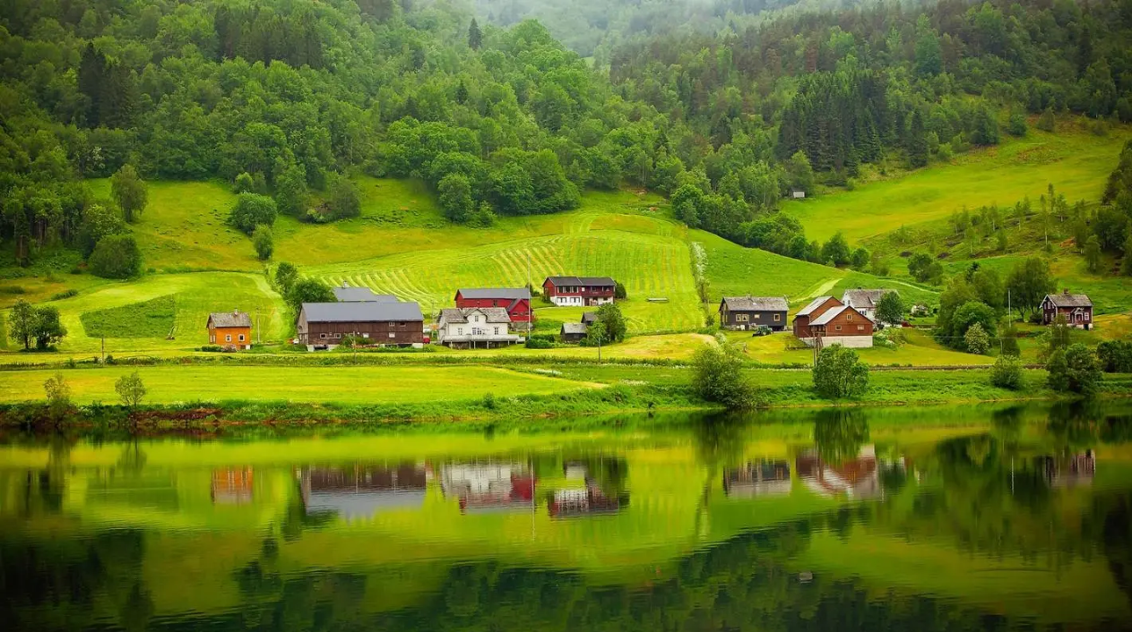 新文旅的未来发展路径——文化与场景并重(图2)